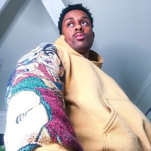 Meet your Posher, James